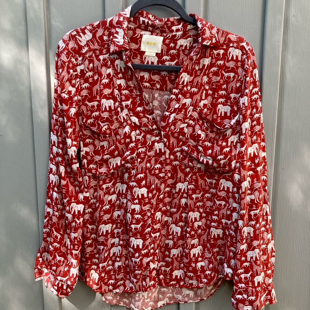 Maeve safari printed button down